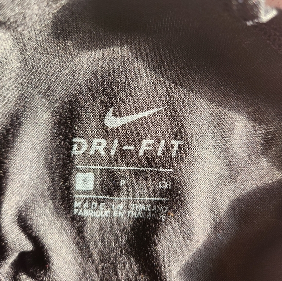 Nike Dri Fit Tank - Black Size Small - Picture 5 of 5
